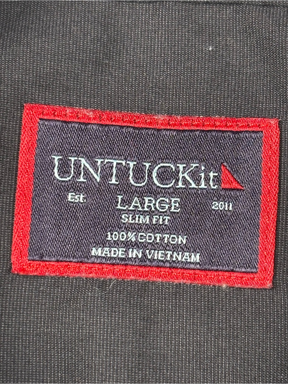 UNTUCKit Men's Large Black Short-Sleeve Button-Down Shirt - Picture 8 of 11